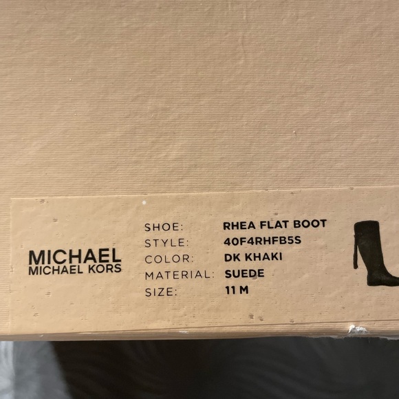 Michael Kors Rhea Flat Boots NWOT - Picture 7 of 11